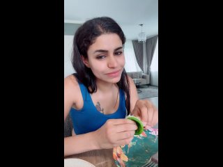 layaly 34